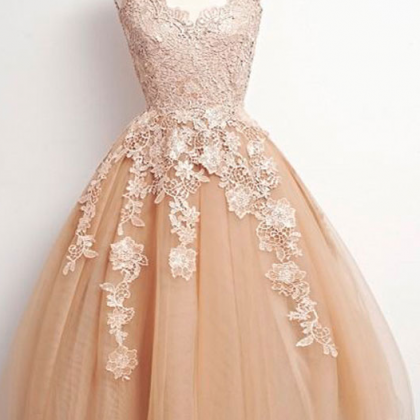 A-line V-neck Tulle Homecoming Dresses,champagne..