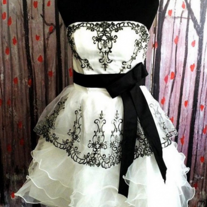 Black Lace Short Pretty Cute Homecoming Prom..