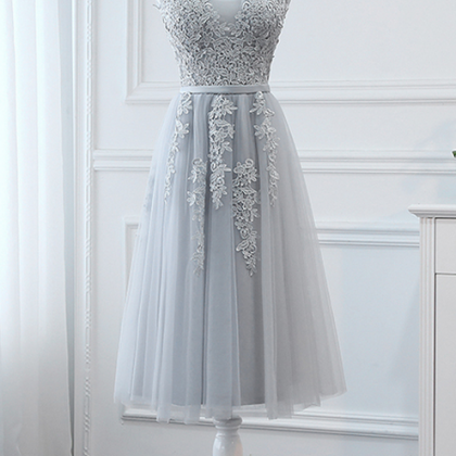 Short Tea-length Bridesmaid Dress, Tulle..