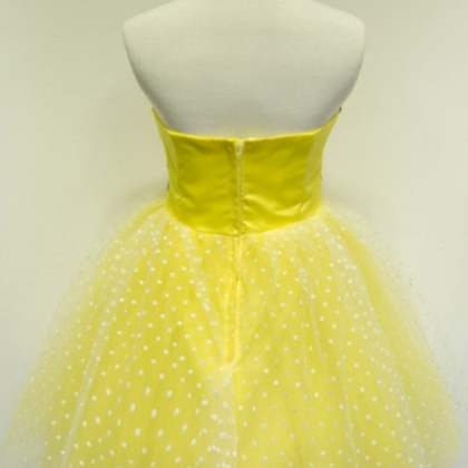 Yellow A-line Strapless Button Short Homecoming..