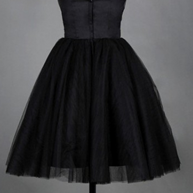 Black Homecoming Dresses Zippers Sleeveless..