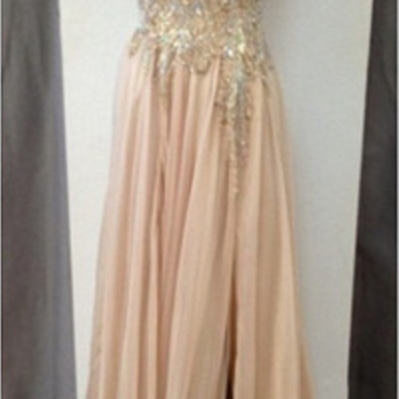 Sleeveless Prom Dress Sweatheart Neck Prom Dress..