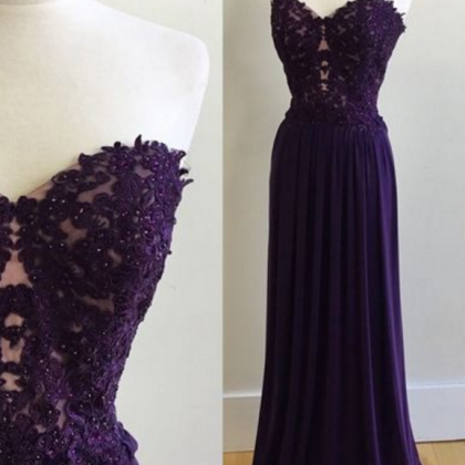 Lavender Ball Gown And Sleeveless..