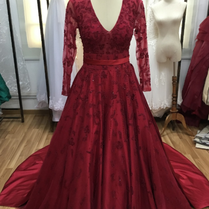 Simple Wine Red Long-sleeved V-neck Dress And..