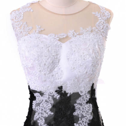 Black Mermaid Evening Dress Pearl Lace Perspective..