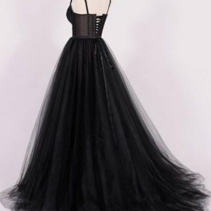 Newest Black Sweetheart Neck Tulle Prom..