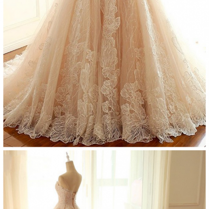 Light Champagne Lace Sweetheart Neck Long..