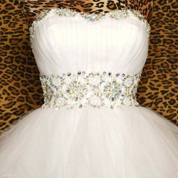 Sweetheart Beaded Ball Gown,tulle Short White Prom..
