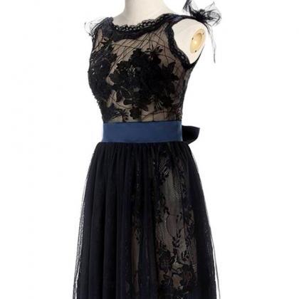 Scoop Above-knee Black Lace Homecoming Dress,prom..