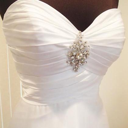 Simple Strapless Sweetheart Ruched Satin A-line..