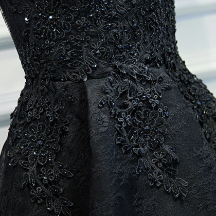 Homecoming Dresses,a Line V Neck Short Black Lace..