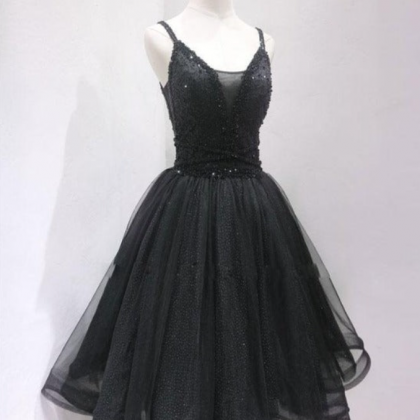 Homecoming Dresses, Black Tulle And Beaded Knee..