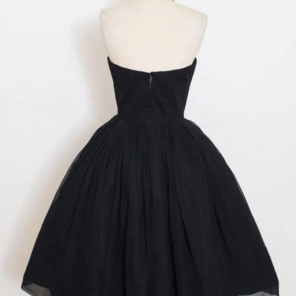 Homecoming Dresses,black Halter Simple Short..