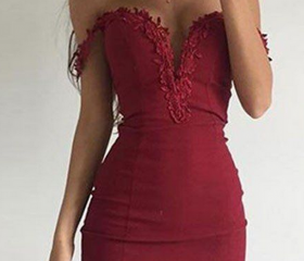 Scoop Pleated Feathers Sleeveless Beaded Sheath Burgundy Formal Party Dress Homecoming Dress