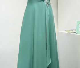 Short Chiffon Strapless Bridesmaid Gowns White Plus Size