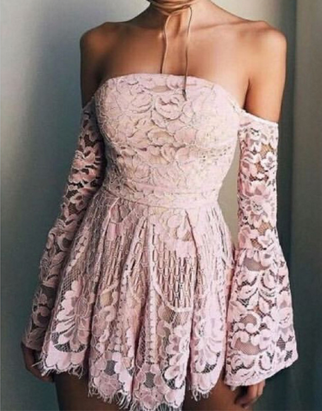 Fashion A-line Off-the-shoulder Long Sleeves Lace Short Homecoming Dress