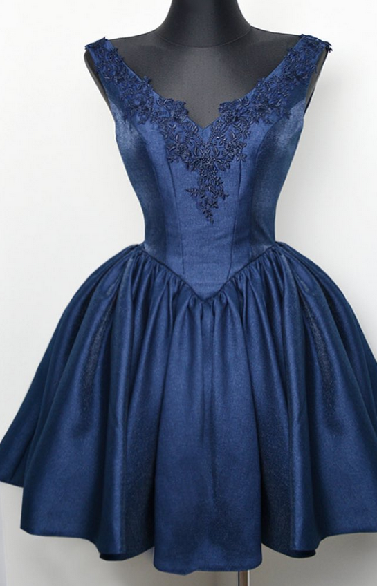 Short Satin V Neck Swing A-Line Lace Homecoming Dresses,Mini Cocktail Dresses,