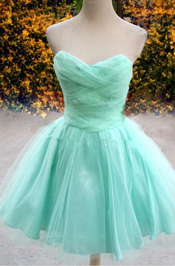 Cute And Stylish Tulle Short Handmade Prom Dresses