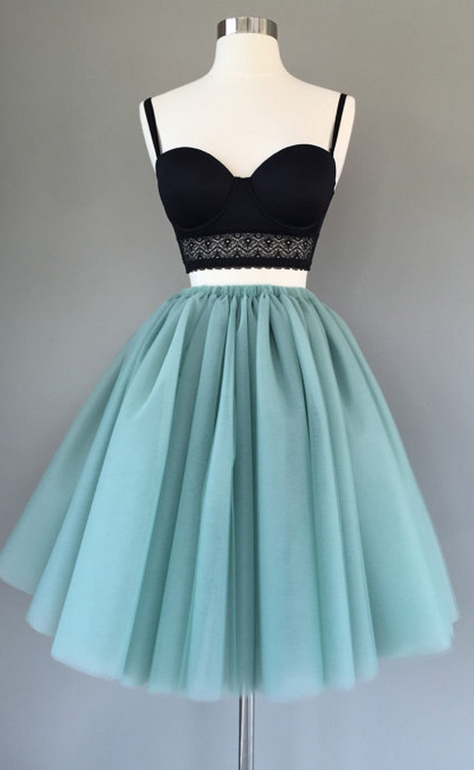 Two Pieces A-line Spaghetti Straps Short Prom Dress Green Homecoming Dresses