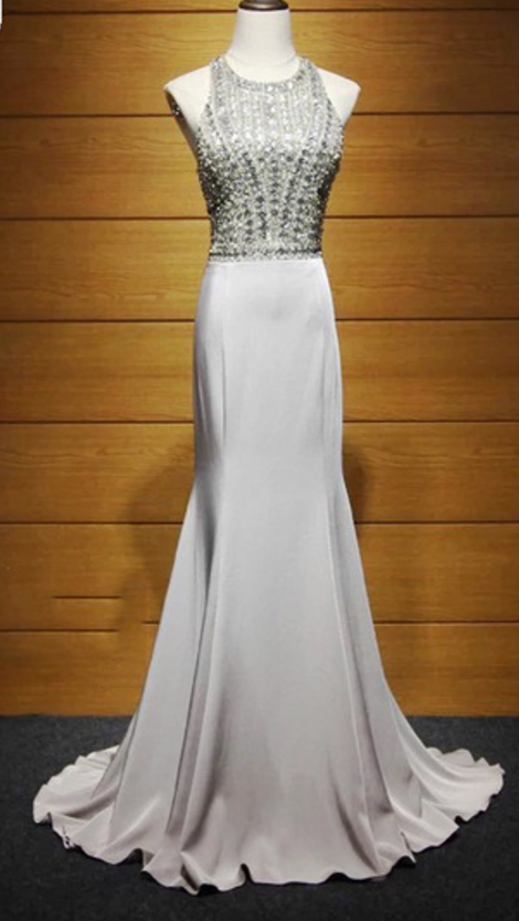 The Grey Mermaid Scabbard Has Been In A Dress For The Evening Gown With A Dress For The Back Of A Red Dress