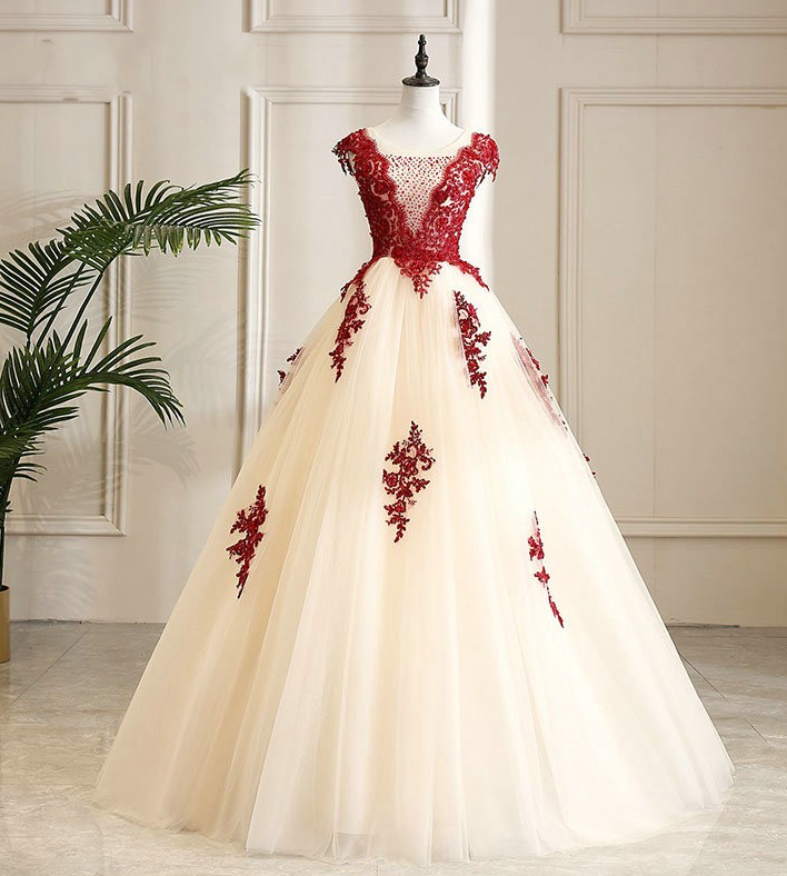 Burgundy Lace Embroidery Ball Gown Prom Dresses, Empire Waist Beads Cap Sleeve Square Vestidos De Quinceanera Dress