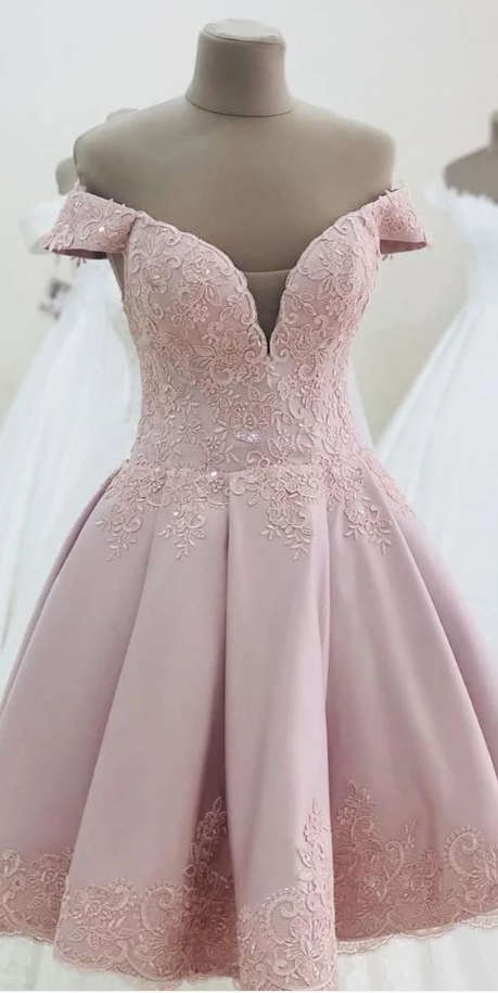 Stylish Dress Off Shoulder Pink Short Homecoming Dress With Lace Appliques
