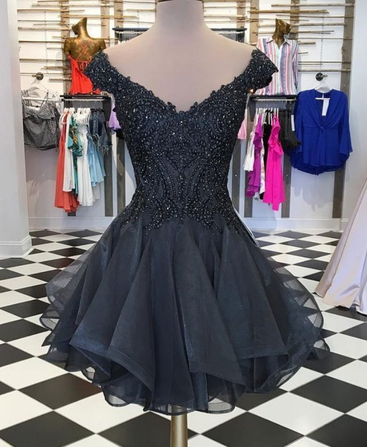 Tulle Lace Appliques Beading Short Homecoming Dress with Lace-Up OM462