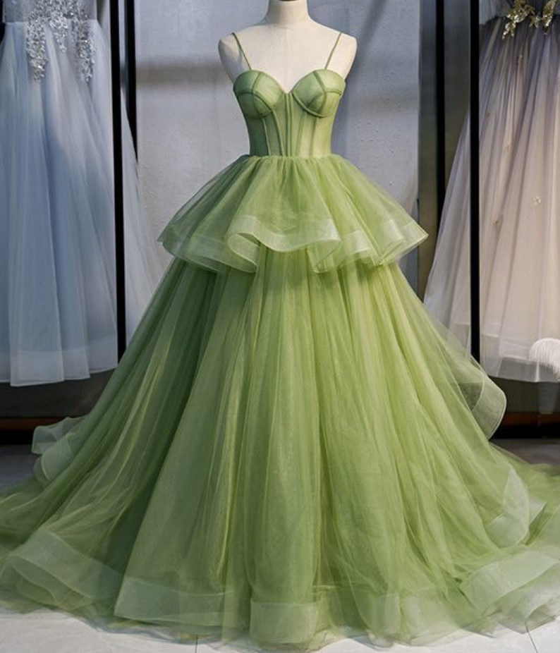 Tulle Princess Sweetheart Spaghetti Strap Train Evening Gown