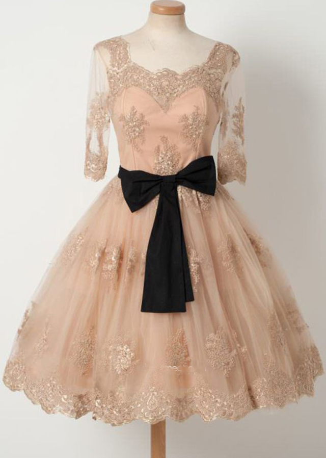 A Line Half Sleeve Tulle Homecoming Dress With Appliques, Knee Length Graduation Dress With Bowknot