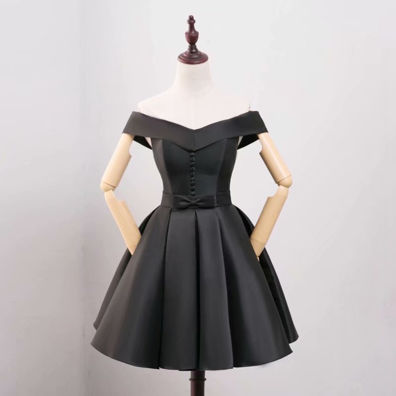 Black Homecoming Dresses, V Neck Evening Cocktail Gown With Button, Mini Bridesmaid Formal Dresses