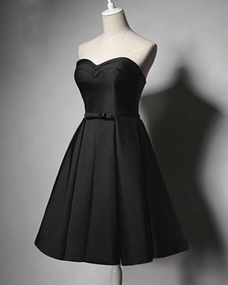Black Prom Dresses, Sweetheart Satin Lace-up Knee-length Prom Dress, Short Evening Party Gowns