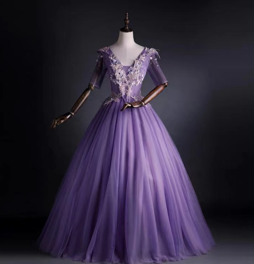 Prom Dresses, Purple Tulle Evening Dress With V-neck Lace Appliqué Midi Sleeve Long Gowns