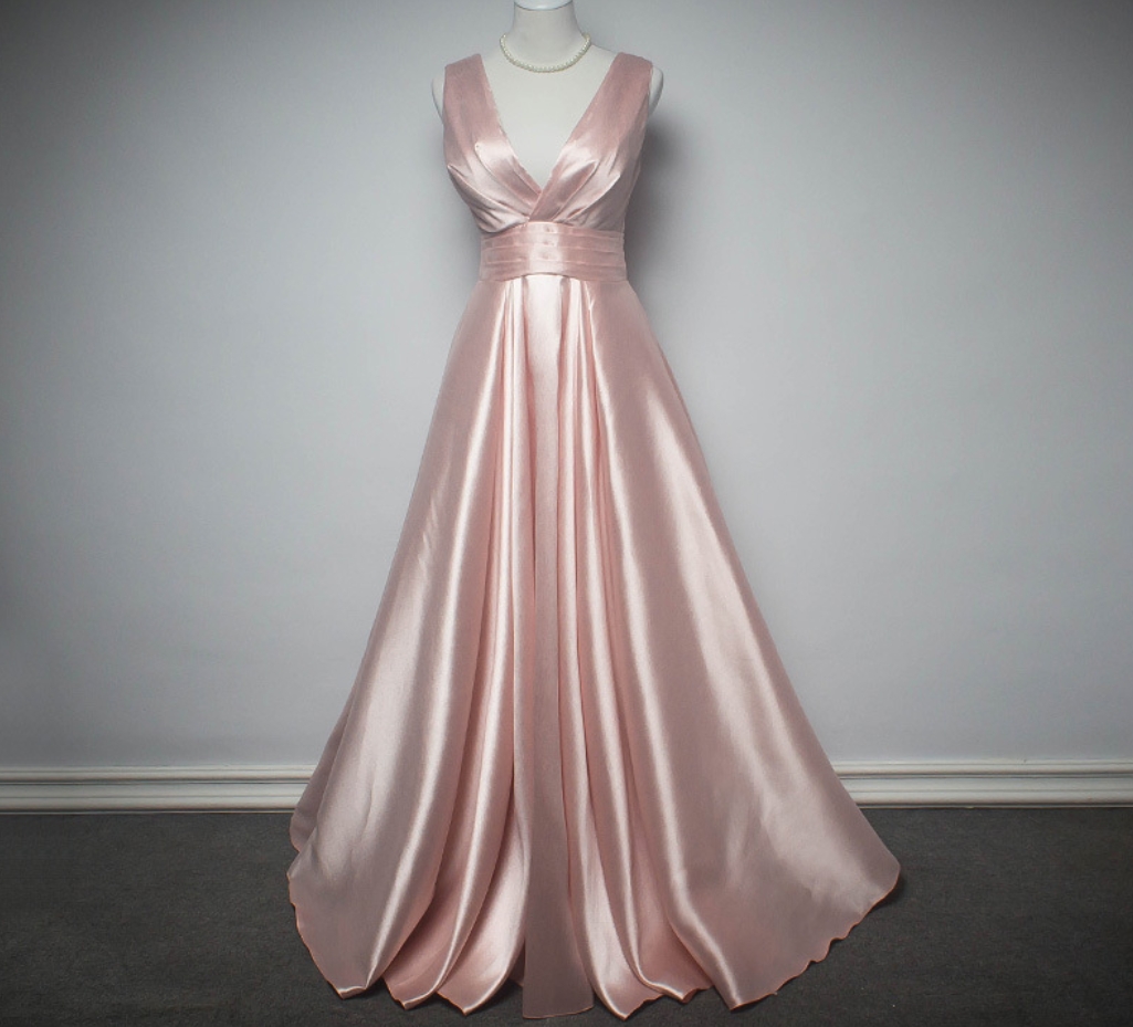 Prom Dresses,long Pink Bridesmaid Dresses,a Line Bridesmaid Dresses With V Neck