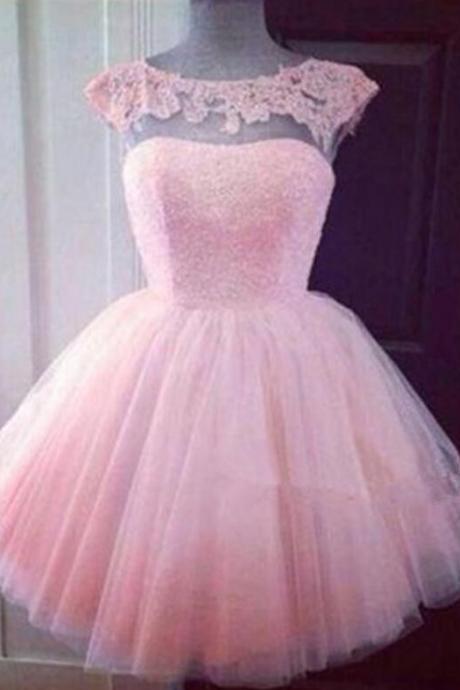 Homecoming Dresses A-line Sweetheart Cap Sleeves Tulle Lace Short Mini Cocktail Dresses