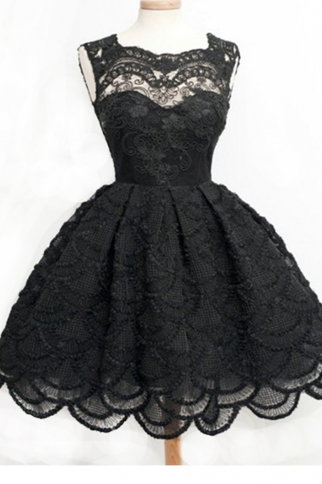Vintage Ball Gown Sleeveless Black Lace Homecoming Dress With Keyhole