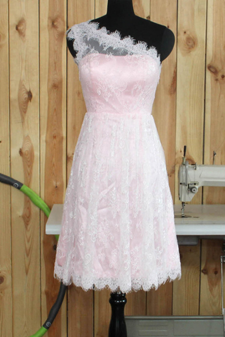 One Shoulder Lace Bridesmaid Dresses, Short Pink Bridesmaid Gowns, Knee-length Tulle Bridesmaid Dress