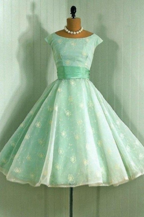 Green Lace A-line High Low Boat Neckline Homecoming Dresses