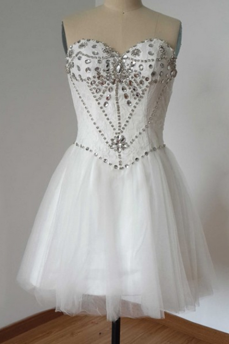 White Homecoming Dresses Open Back Sleeveless Beaded Knee-length Sweetheart Neckline Aline