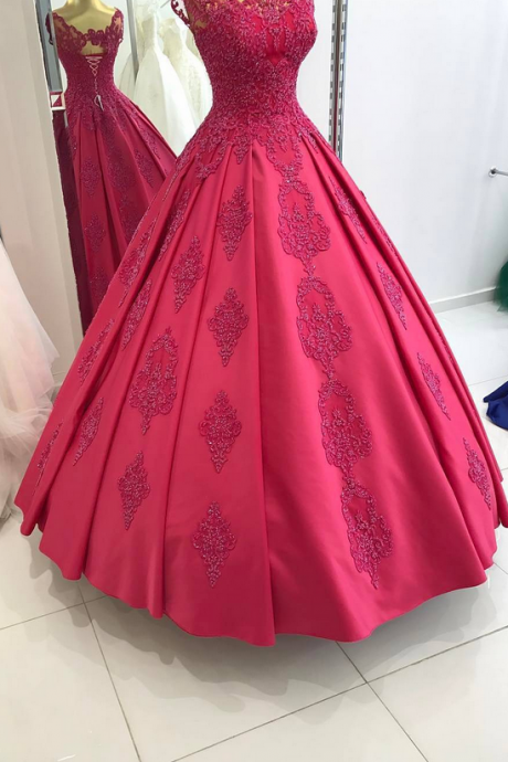 Floor Length Scoop Collar Lace Appliques Ball Gown Satin Red Evening Dresses Arabic Lace Up Back Party Formal Gowns