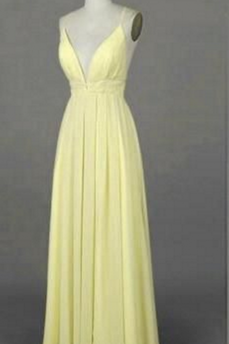 Simple Yellow Chiffon Ball Gown And Cooperation Line. And A Sleeveless Gown With A Shoulder Strap That Is Simple, Evening Dress.