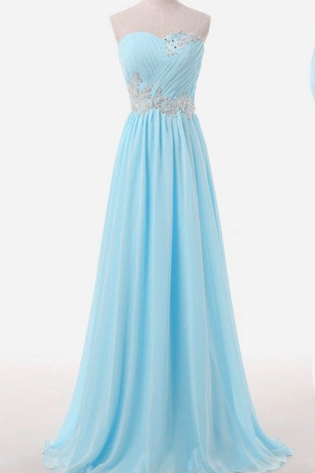 A Sleeveless, Light Blue Long Chiffon Dress With Ruffled Lace And Evening Dress.