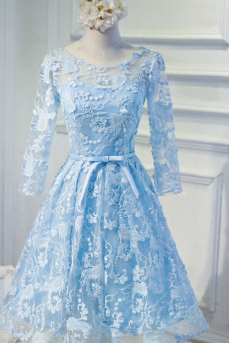 The Spectacular Length Of The Long Sleeve Lace Homecoming Knee Is A Part Of The Short Gown