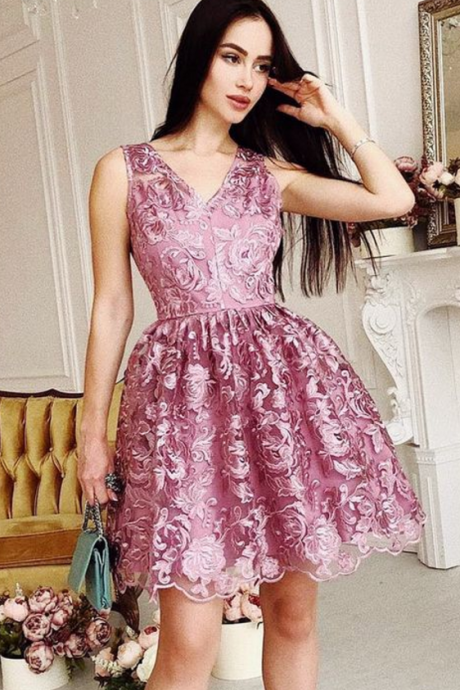 V-neck A-line Sleeveless Rosy Brown Lace Short Homecoming Dress