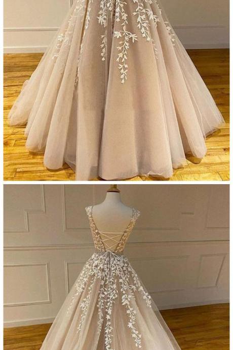 Elegant Tulle Lace Long Prom Gown