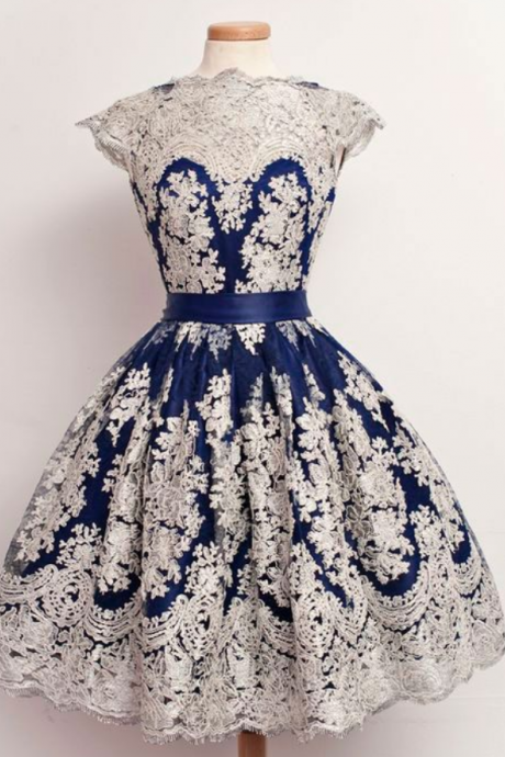 Elegant Tea Length Vintage Royal Blue Homecoming Dresses With Appliques For Women