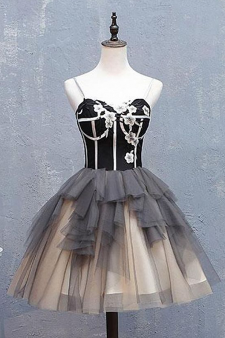 Sweetheart Neck Tulle Homecoming Dress Short Ruffles Prom Dress, Party Dress With Applique