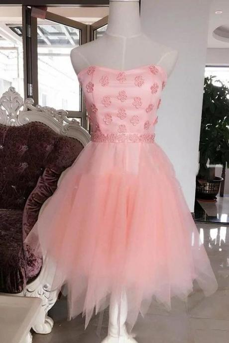 Strapless Sweet Dress With Floral Appliques Homecoming Dress