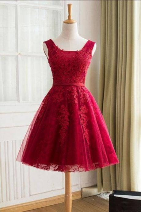 Burgundy A Line Sleeveless Lace Homecoming Dresses, Tulle Short Prom Dress With Appliques