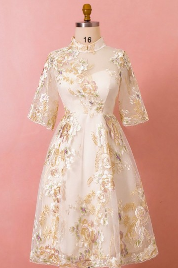 Embroidered Flowers Tea Length Wedding Party Dress With Half Sleeves High Quality