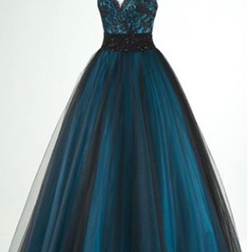 Spaghetti Straps V-neck A-line Prom Gown With Lace Bodice on Luulla
